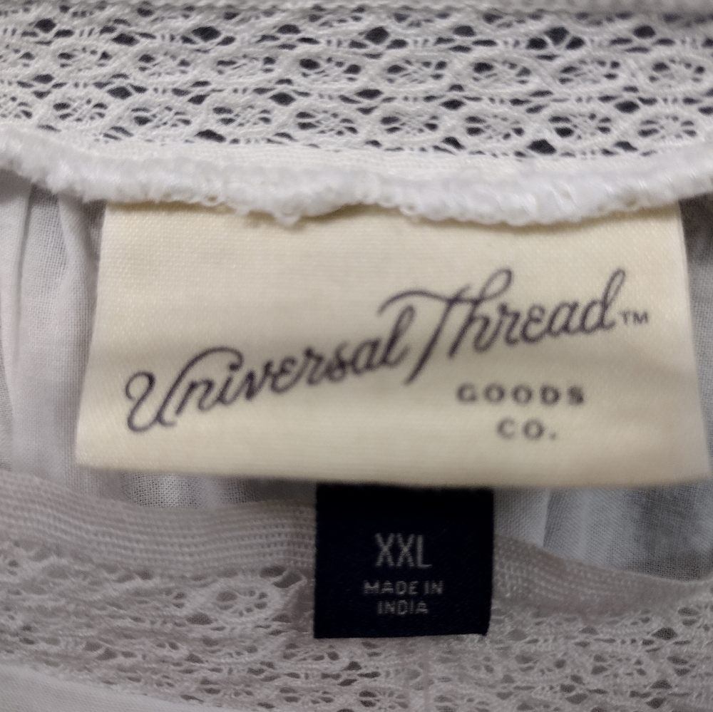 Universal Thread White Blouse - Picture 9 of 10